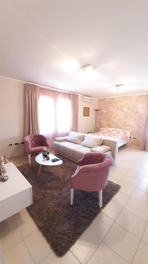 Apartman Marija 2 Srbobran Экстерьер фото